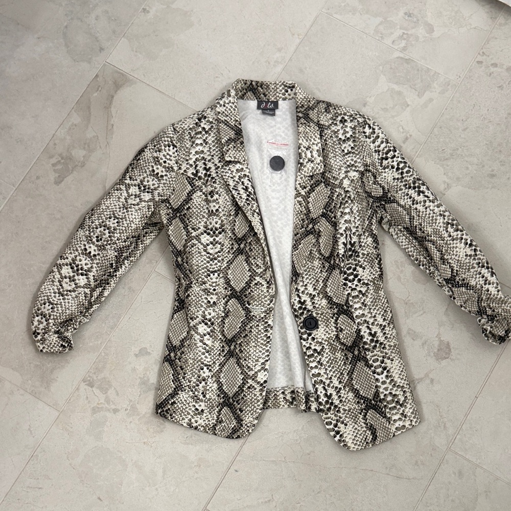 Dots vintage  Black and White Snake Print Blazer